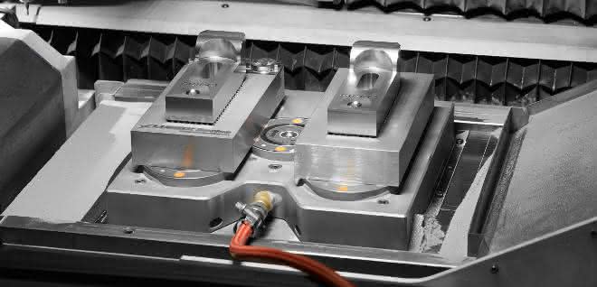 Reduce set-up times: Voltage for hybrid production