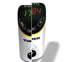 If desired, the multi-color display can switch from green to red when a limit value is exceeded If desired, the multi-color display can switch from green to red when a limit value is exceeded