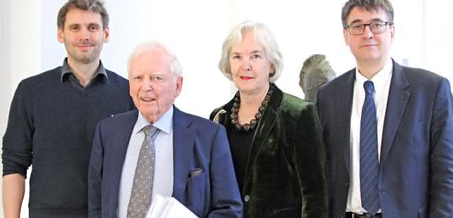 Sprachen in Heidelberg über neuartige Infektionserreger als Krebsrisikofaktoren ... Gruppenbild DKFZ WissenschaflterInnen