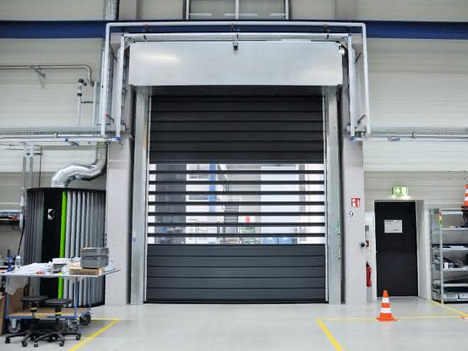 High-speed doors: Close quickly and quietly High-speed doors: Close quickly and quietly