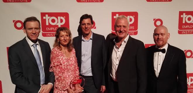 Zertifikat: Mitarbeiter im Fokus: Vanderlande als Top Employer 2019 zertifiziert