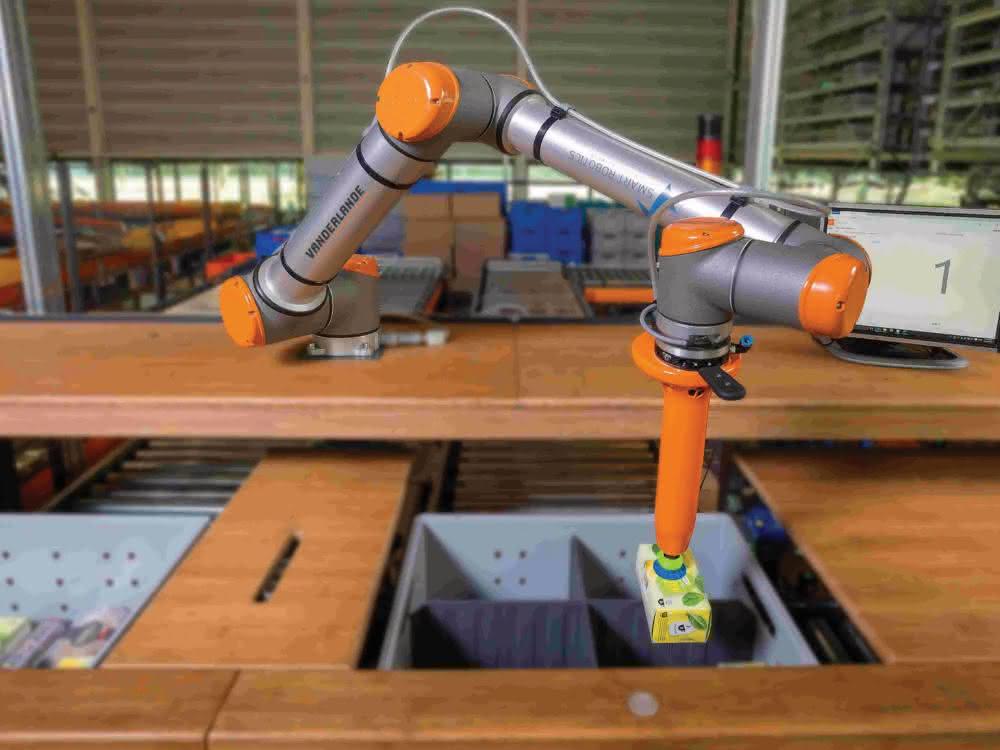 KI-Software für Robotics-Lösungen: Vanderlande und Fizyr kooperieren
