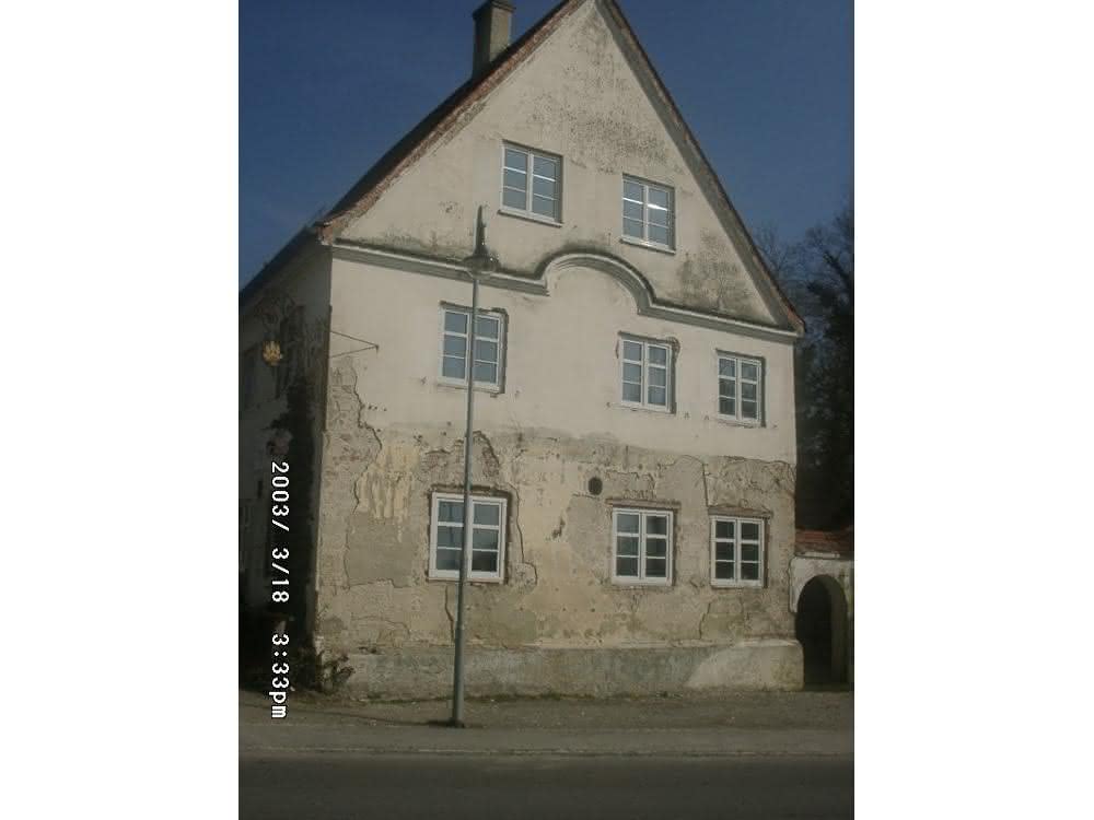Die „Alte Roggenschenke“ in Roggenburg im Frühjahr 2003