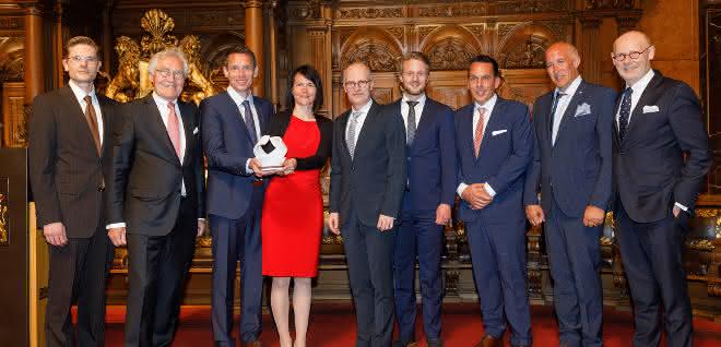 Krummen Kerzers und Lidl Schweiz mit Hanse Globe ausgezeichnet Krummen Kerzers und Lidl Schweiz mit Hanse Globe ausgezeichnet