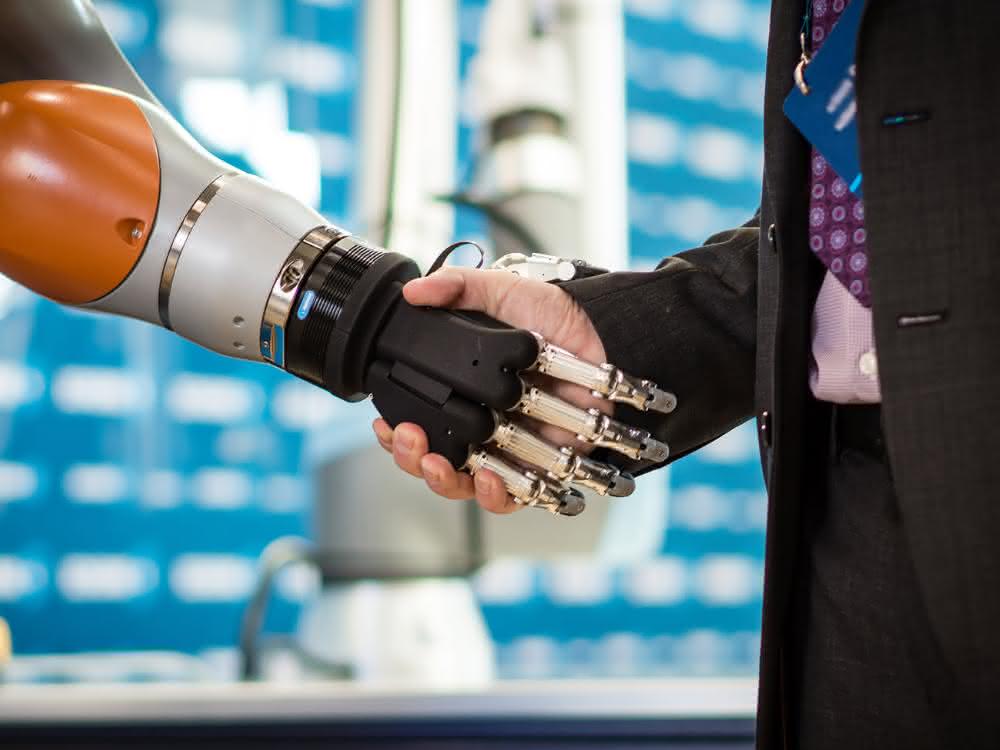 Schunk Expert Days Handshake