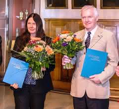 v.l.n.r.: Prof. Hans Wiesmeth (Präsident Sächsische Akademie der Wissenschaften), Prof. Erich Schröger (Prorektor Universität Leipzig), Prof. Evamarie Hey-Hawkins (Preisträgerin), Prof. Frank-Dieter Kopinke (Preisträger), Burkhard Jung (OBM Leipzig). v.l.n.r.: Prof. Hans Wiesmeth (Präsident Sächsische Akademie der Wissenschaften), Prof. Erich Schröger (Prorektor Universität Leipzig), Prof. Evamarie Hey-Hawkins (Preisträgerin), Prof. Frank-Dieter Kopinke (Preisträger), Burkhard Jung (OBM Leipzig).