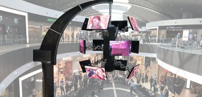 Planetary gearbox: Keeping the advertising world turning