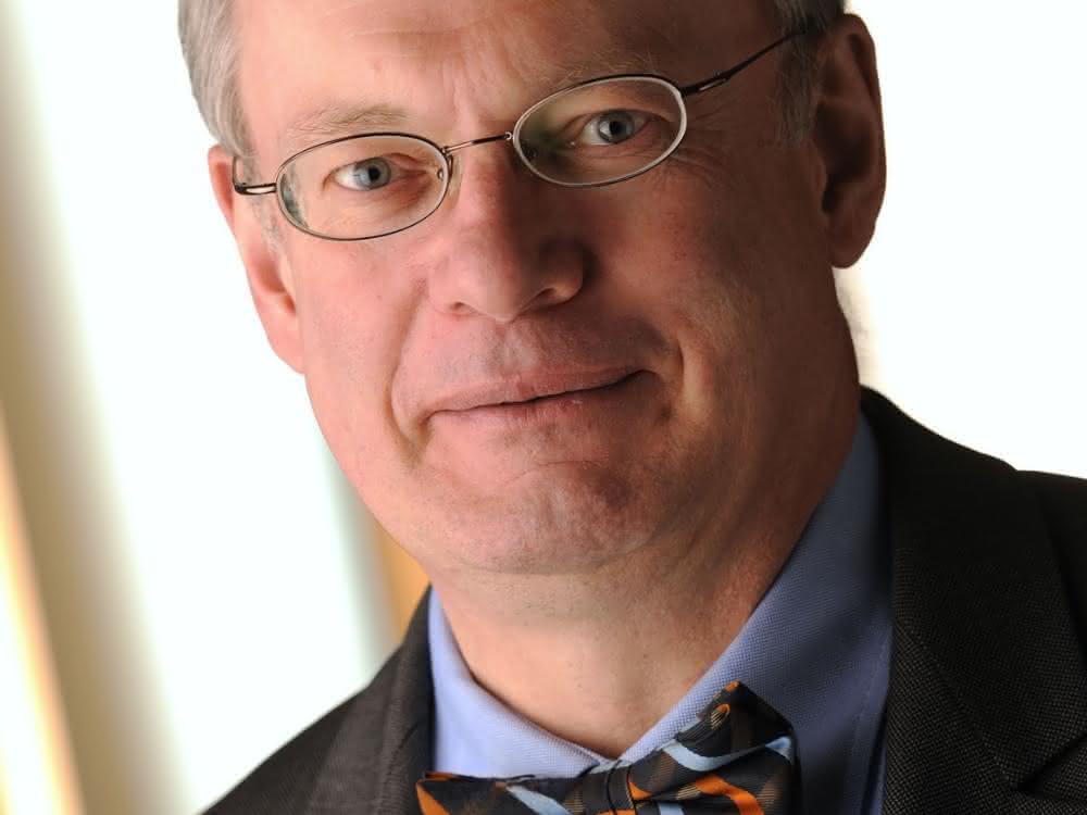 Professor Dr. Claus R. Bartram