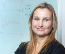 Elena Levashina erforscht, wie der Malaria-Erreger Moskitos infiziert.