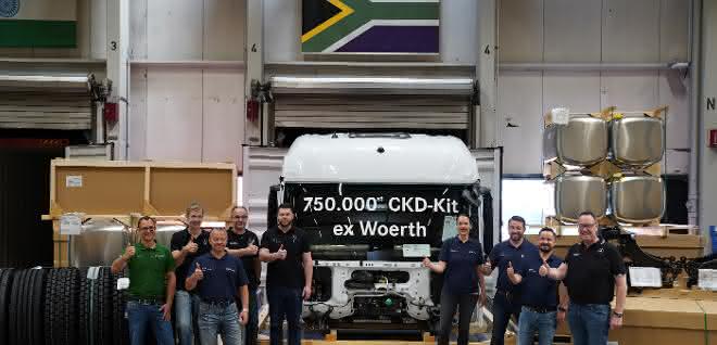 Eine dreiviertel Million für den ganzen Globus: 750.000ster Lkw-Bausatz verlässt das Mercedes-Benz Werk Wörth