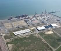 Tiefwasserhafen JadeWeserPort: Panattoni Europe übergibt Verpackungszentrum an VW Tiefwasserhafen JadeWeserPort: Panattoni Europe übergibt Verpackungszentrum an VW