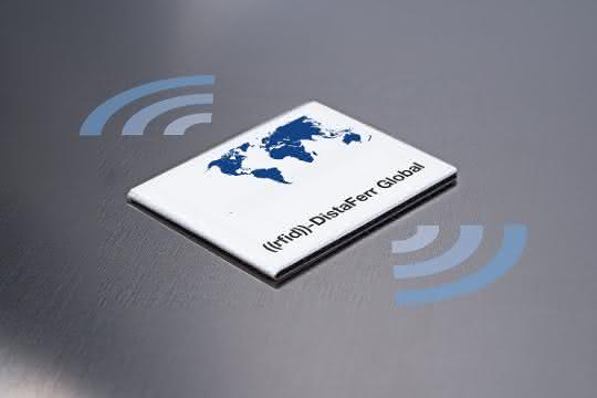 Auslesung in Frequenzbändern: RFID-Label für Behälter