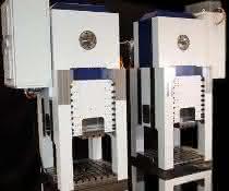 Servo press