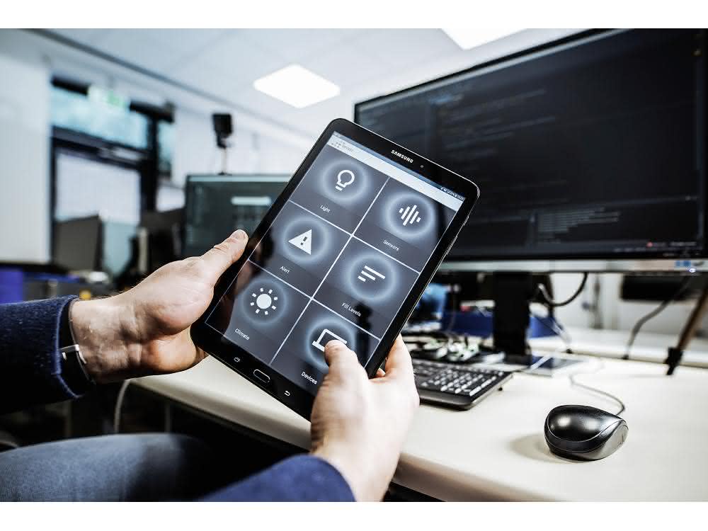 Software- und Elektronik-Lösungen