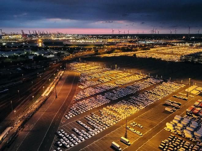 transport logistic: Virtual journeys via the Bremerhaven car terminal
