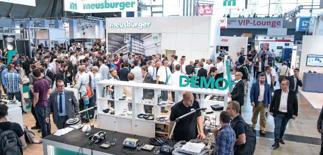 Meusburger presents its new configurator for hot runner molds at the Moulding Expo.