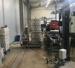 Igus superworm feeding station