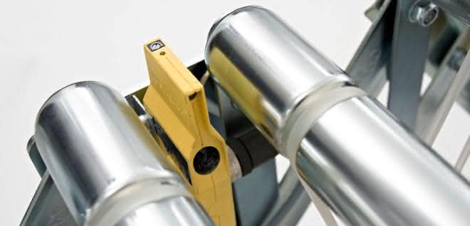 Kick-off sponsor: Stowage of products with sensors