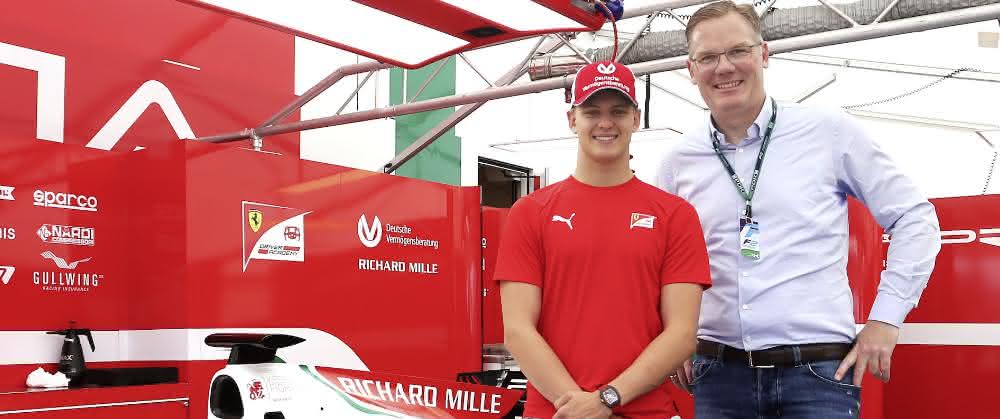 Intralogistics: F2 racing driver Mick Schumacher as brand ambassador
