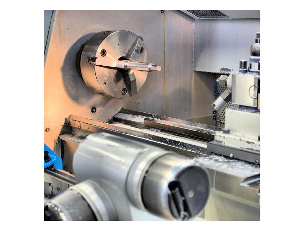 End machining of the spindles