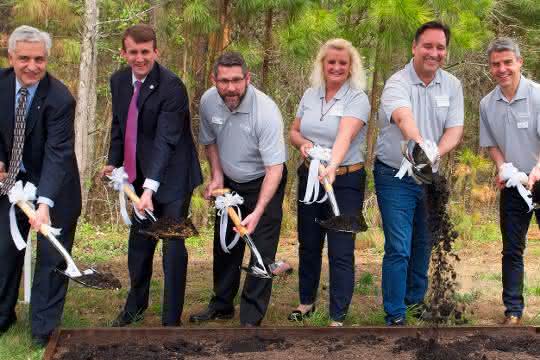 Grundsteinlegung: Erni baut neuen Firmensitz in Virginia