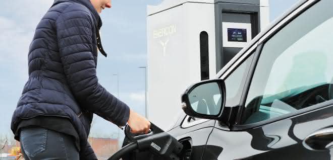 Infrastructure for e-mobility: Recharge your batteries quickly and safely