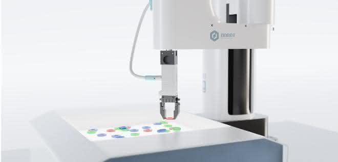 Component separation: Shaking with a robot