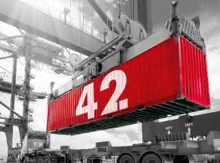 Rotterdam sends hyper-intelligent container on world tour