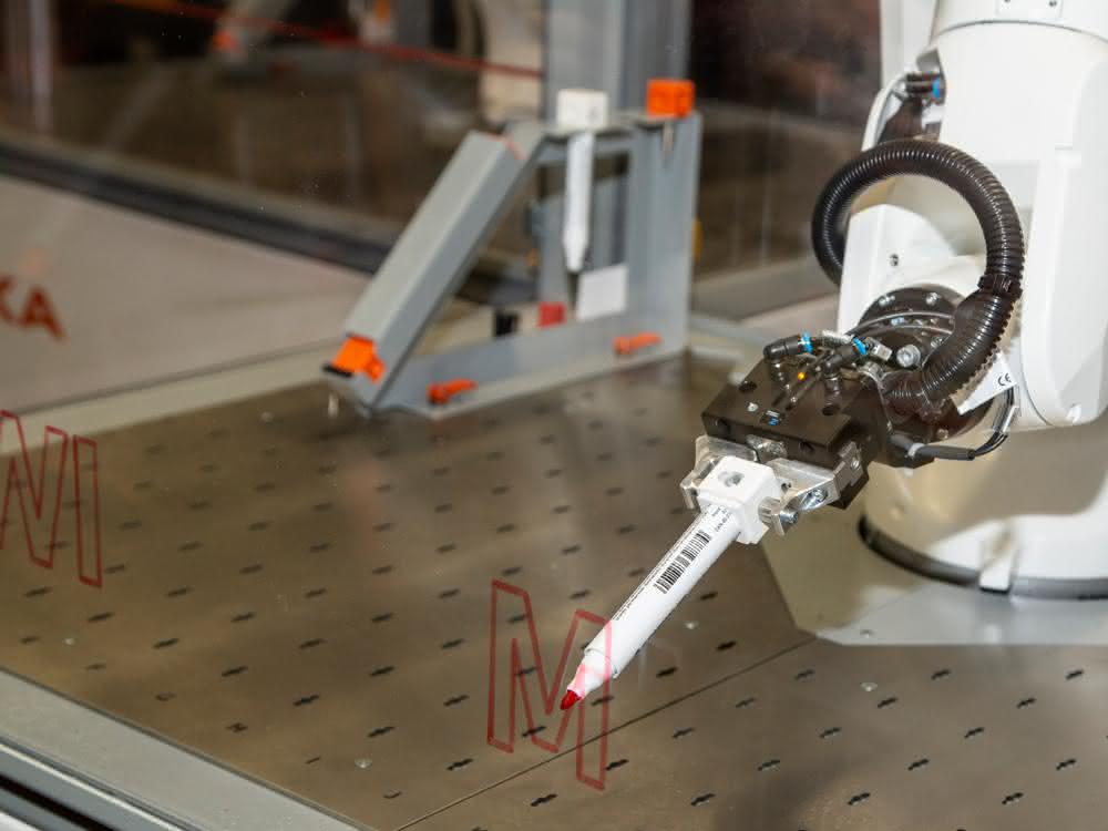 Education: The robot as a fellow student