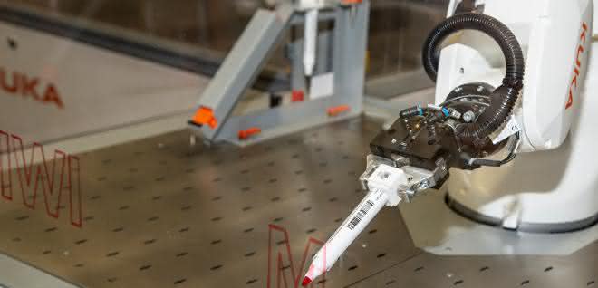 Education: The robot as a fellow student