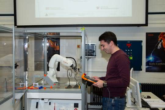 Ausbildung: Der Roboter als Kommilitone