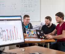 Dr. Mathias Wilhelm, Tobias Schmidt und Siegfried Gessulat am Lehrstuhl für Proteomik und Bioanalytik, drei der Autoren der Publikation.