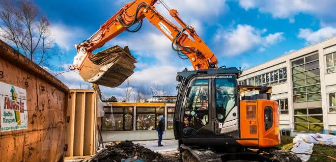 Hitachi ZX135US-6 Hitachi ZX135US-6