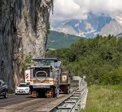 Baustelle am Fuße des Mont Blanc