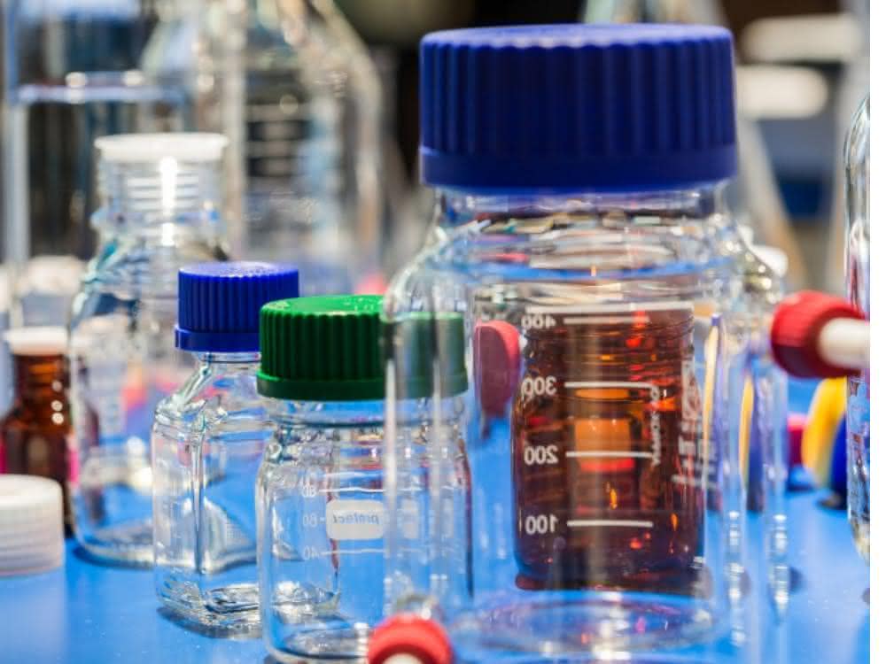 Die ILMAC ist seit 1959 die einzige Schweizer Industriemesse für Chemie und Life Sciences, die alle industriellen Anwendungen der Prozess- und Labortechnologie aufzeigt. Laborglasgefäße