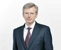 Prof. Dr. Dirk Max Johns scheidet zum 15. August aus der Geschäftsführung des Verband Deutscher Reeder (VDR) aus. Prof. Dr. Dirk Max Johns scheidet zum 15. August aus der Geschäftsführung des Verband Deutscher Reeder (VDR) aus.
