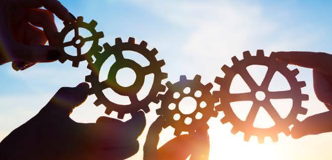 Collaboration in companies - learning from cobots