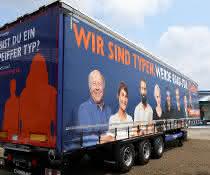 Mit Mega Liner auf Mitarbeiter-Suche Mit Mega Liner auf Mitarbeiter-Suche