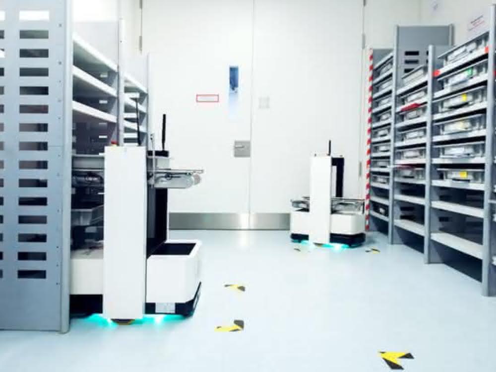 Transport robots Transport robots