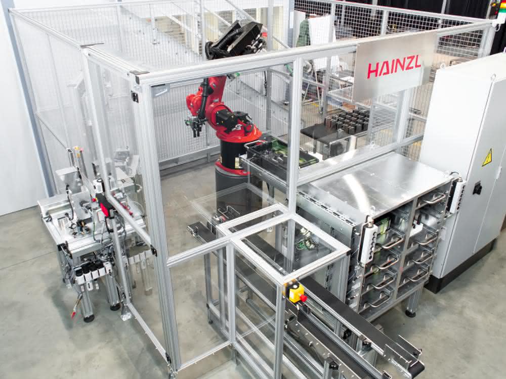 automated assembly cell