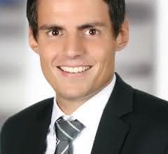 Rutronik and Vishay extend franchise agreement Manuel Gauß, Line Manager Vishay at Rutronik