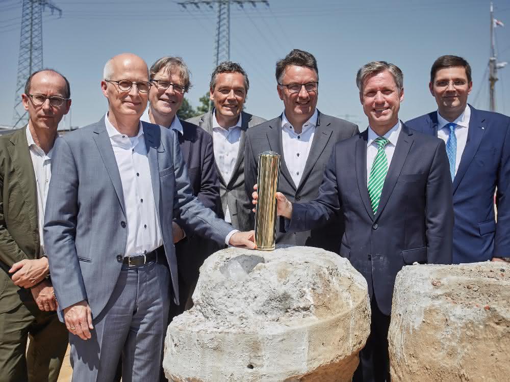 New research building: Foundation stone laid for Fraunhofer CML