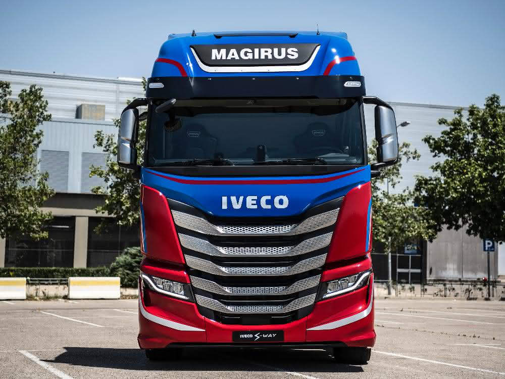 Well networked for long distances: New Iveco S-WAY presented in Madrid