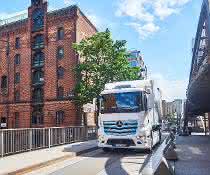Elektro-Lkw im Praxiseinsatz: Nagel-Group fährt in Hamburg elektrisch Elektro-Lkw im Praxiseinsatz: Nagel-Group fährt in Hamburg elektrisch