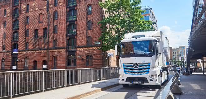 Elektro-Lkw im Praxiseinsatz: Nagel-Group fährt in Hamburg elektrisch