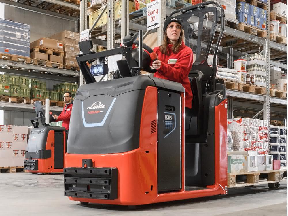 Linde low-lift order picker