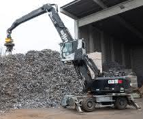 Flexibel einsetzbar: Schrott-Recycler setzt auf Sennebogen