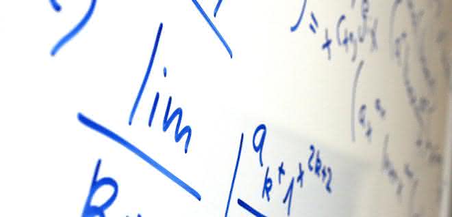 Formeln auf White Board