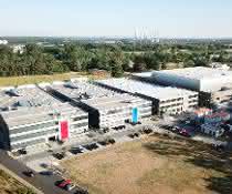 Joint venture for lithium-ion batteries: KION Group and BMZ Holding work together