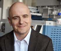Chemiker Prof. Dr. Christoph Steinbeck von der Universität Jena hat gemeinsam mit Partnern eine Webanwendung entwickelt, die mögliche Produkte eines Enzyms vorhersagen kann.